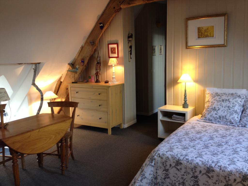 Kirribilli Bed & Breakfast Pleine-Fougeres Room photo